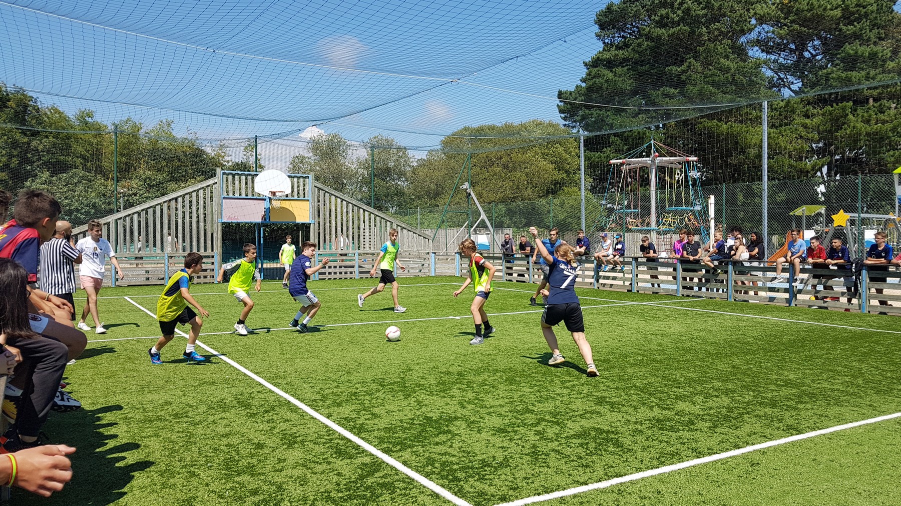 Tournoi de foot au camping