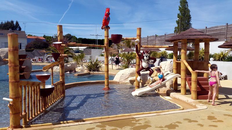 Pataugeoire de la piscine extérieure