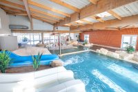 Piscine couverte chauffée